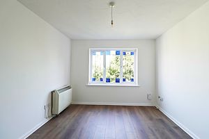 Living Room- click for photo gallery
